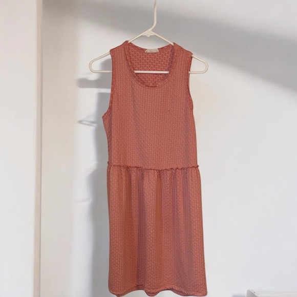 🌹ENTRO SALMON SLEEVELESS WAFFLE DRESS - Picture 1 of 8